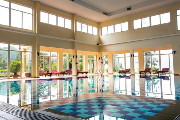 Swimming pool 2